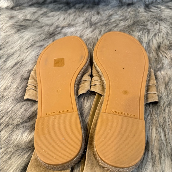 Tory Burch shoes - Picture 6 of 11